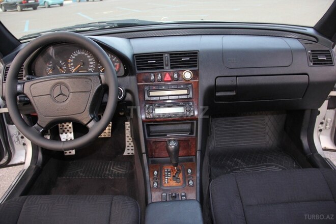 Mercedes C 240 1998, 232,000 km - 2.4 l - Sumqayıt