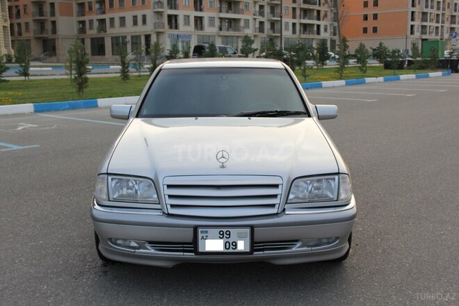 Mercedes C 240 1998, 232,000 km - 2.4 l - Sumqayıt