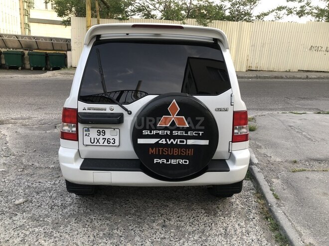 Mitsubishi Pajero io 2000, 186,000 km - 2.0 l - Bakı