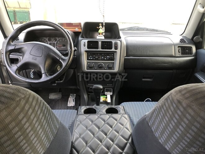 Mitsubishi Pajero io 2000, 186,000 km - 2.0 l - Bakı