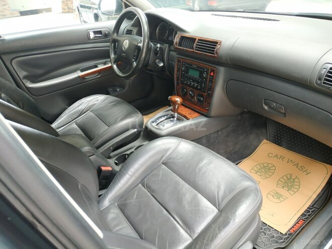 Volkswagen Passat 2004, 212,000 km - 1.8 l - Gəncə