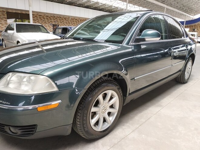 Volkswagen Passat 2004, 212,000 km - 1.8 l - Gəncə