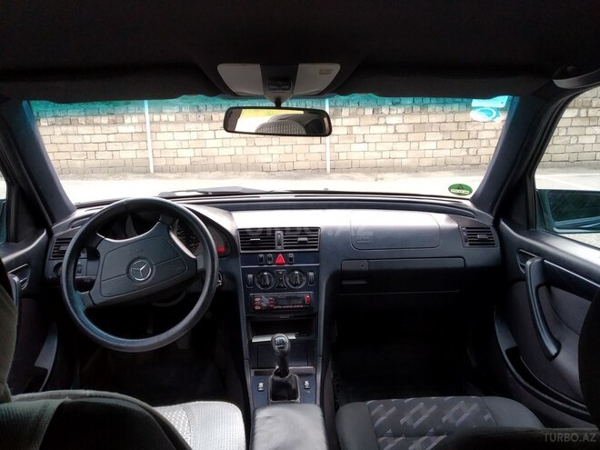 Mercedes C 180 1999, 350,000 km - 1.8 l - Xaçmaz
