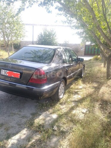 Mercedes C 250 1995, 321,452 km - 2.5 l - Bakı