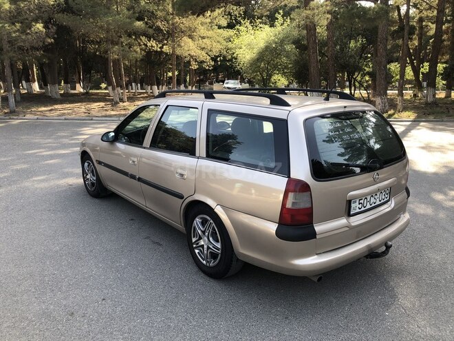 Opel Vectra 1998, 310,000 km - 2.0 l - Sumqayıt