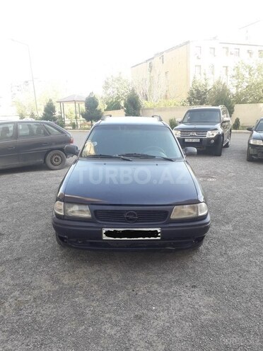 Opel Astra 1996, 327,000 km - 1.6 л - Bakı