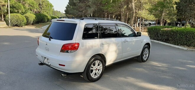 Mitsubishi Airtrek 2002, 246,796 km - 2.4 л - Sumqayıt
