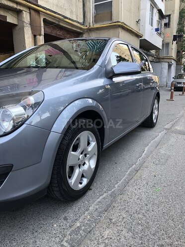 Opel Astra 2006, 133,600 km - 1.3 l - Bakı