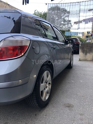 Opel Astra 2006, 133,600 km - 1.3 l - Bakı