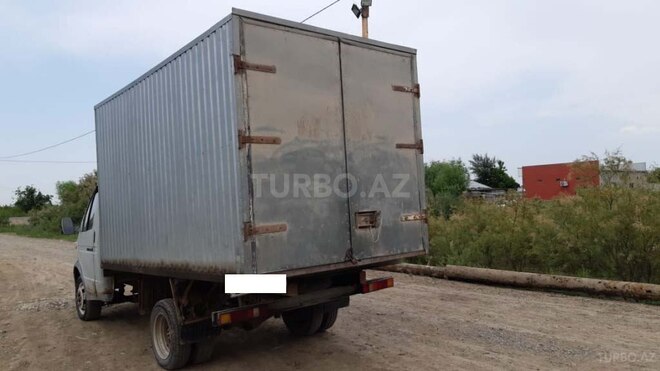 GAZ 330202-740 2002, 255,000 km - 2.5 л - Sabirabad