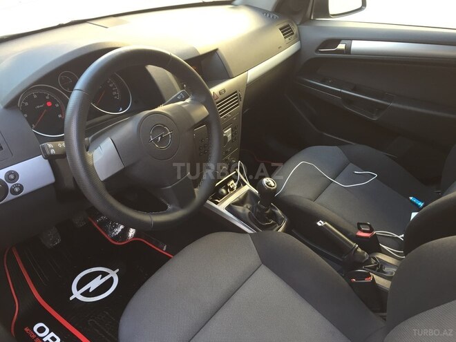 Opel Astra 2006, 185,000 km - 1.3 l - Bakı