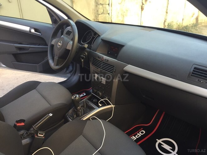 Opel Astra 2006, 185,000 km - 1.3 l - Bakı