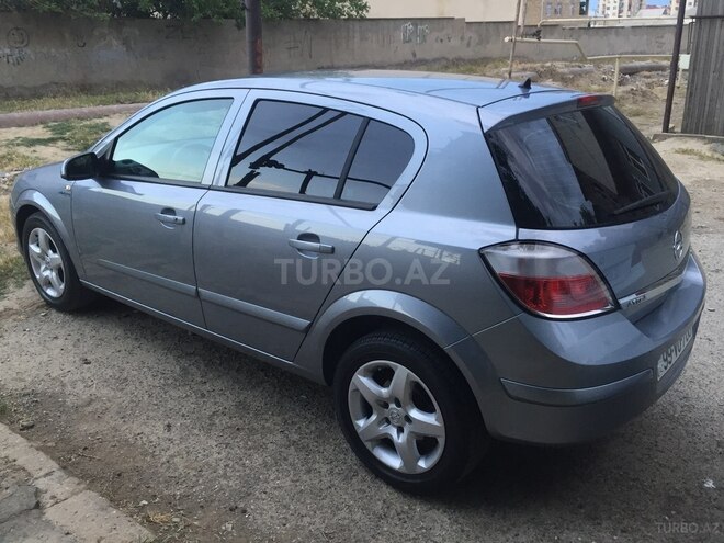 Opel Astra 2006, 185,000 km - 1.3 l - Bakı