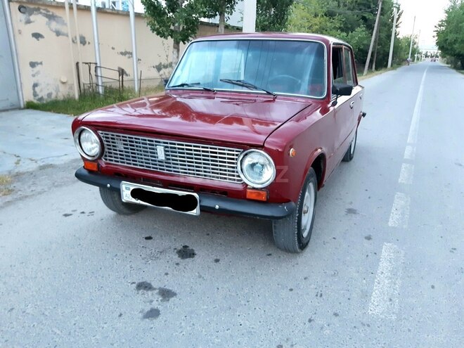 LADA (VAZ) 21011 1982, 195,235 km - 1.5 l - Ucar