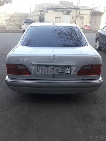 Mercedes E 240 1999, 20,400 km - 2.4 л - Gəncə