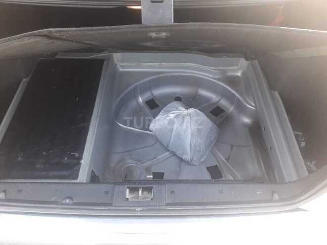 Mercedes E 240 1999, 20,400 km - 2.4 л - Gəncə