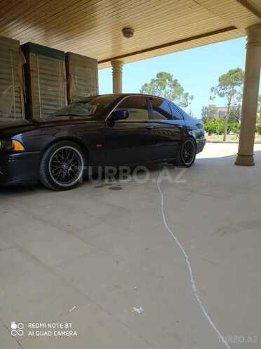 BMW 525 2001, 379,000 km - 2.5 l - Sumqayıt