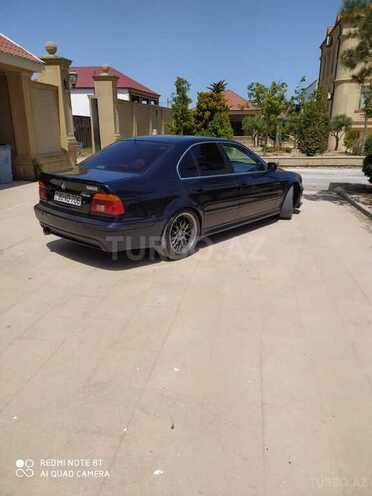 BMW 525 2001, 379,000 km - 2.5 l - Sumqayıt