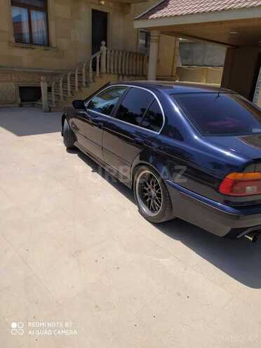 BMW 525 2001, 379,000 km - 2.5 l - Sumqayıt