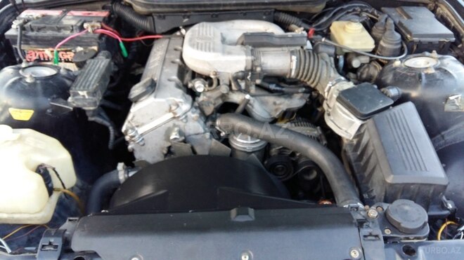 BMW 318 1993, 357,000 km - 1.6 л - Bakı