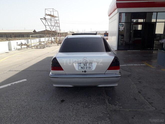 Mercedes C 230 1998, 241,580 km - 2.3 l - Sumqayıt