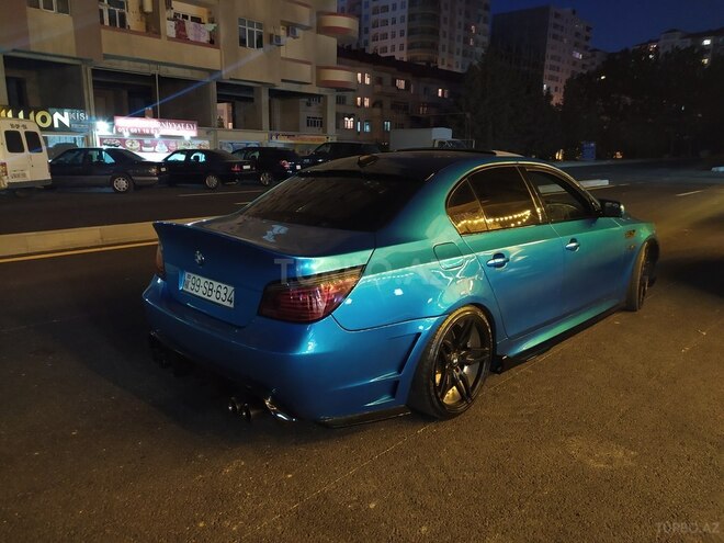 BMW 530 2005, 250,000 km - 3.0 л - Bakı