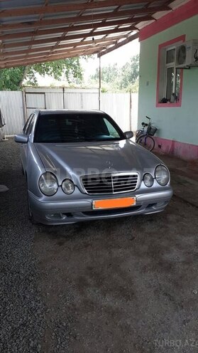 Mercedes E 220 1999, 322,000 km - 2.2 l - Biləsuvar