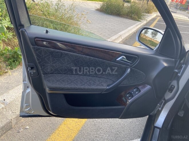 Mercedes C 240 2000, 375,000 km - 2.4 l - Bakı