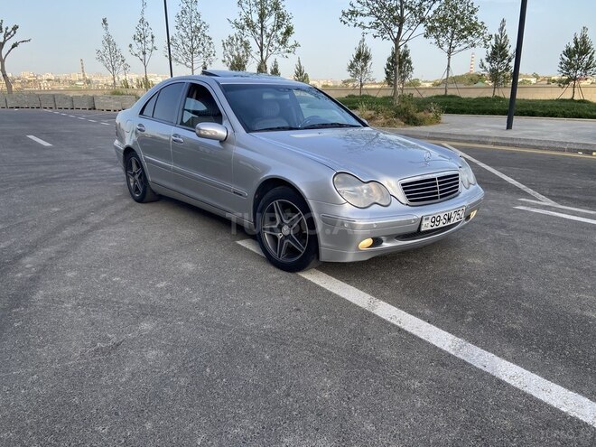 Mercedes C 240 2000, 375,000 km - 2.4 l - Bakı