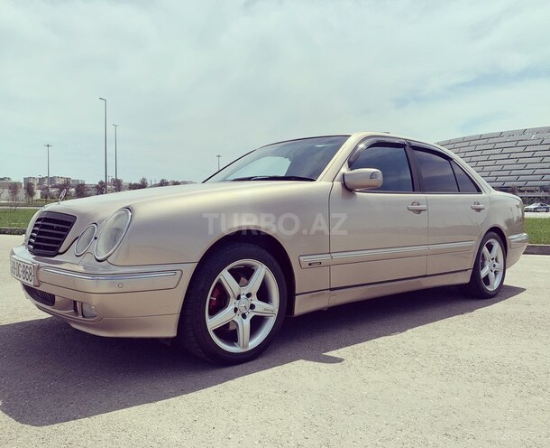 Mercedes E 240 2001, 248,000 km - 2.6 l - Bakı