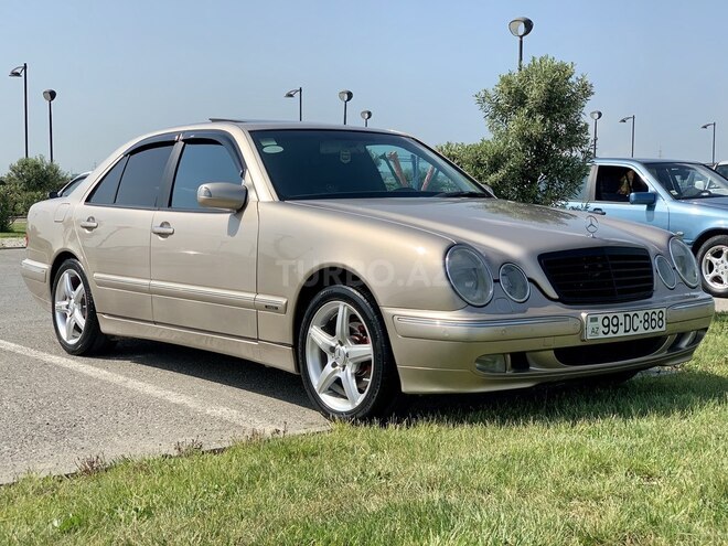 Mercedes E 240 2001, 248,000 km - 2.6 l - Bakı