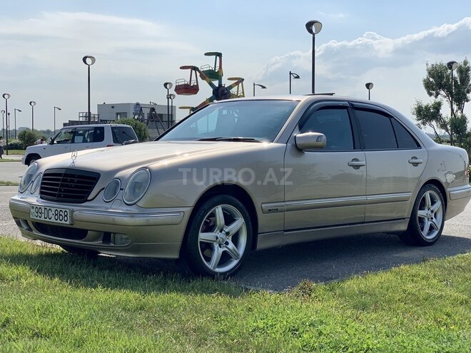 Mercedes E 240 2001, 248,000 km - 2.6 l - Bakı