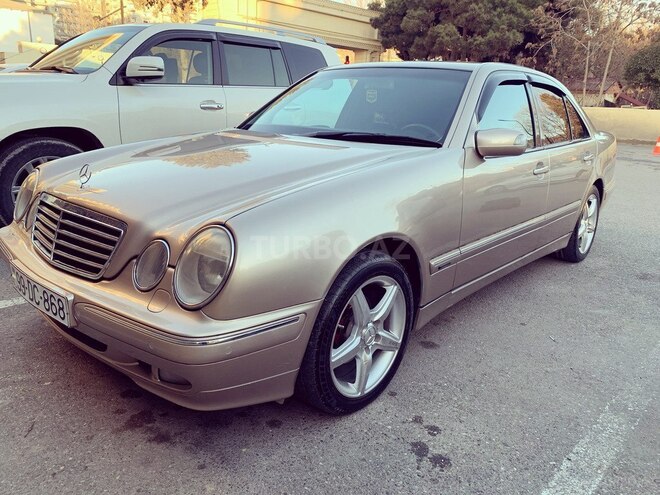 Mercedes E 240 2001, 248,000 km - 2.6 l - Bakı