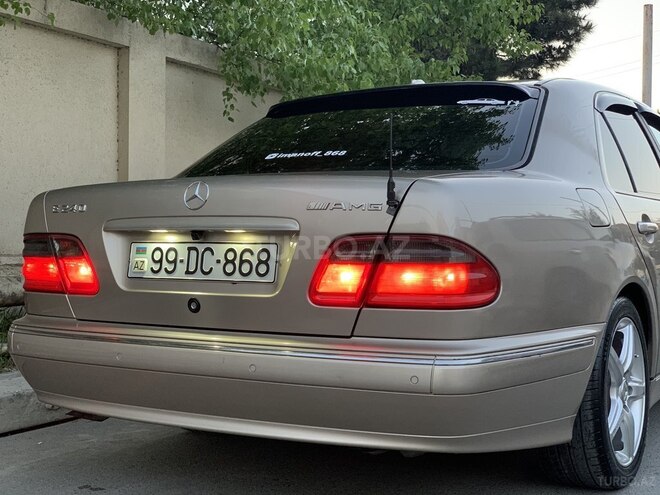 Mercedes E 240 2001, 248,000 km - 2.6 l - Bakı