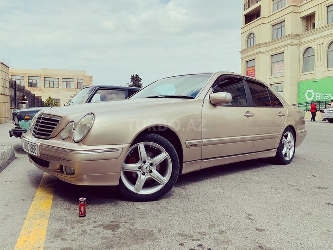 Mercedes E 240 2001, 248,000 km - 2.6 l - Bakı