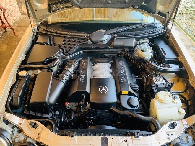 Mercedes E 240 2001, 248,000 km - 2.6 l - Bakı