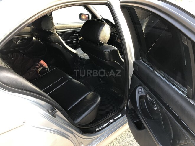 BMW 528 1997, 427,295 km - 2.8 l - Bakı