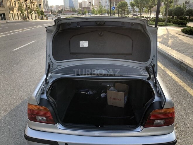BMW 528 1997, 427,295 km - 2.8 l - Bakı