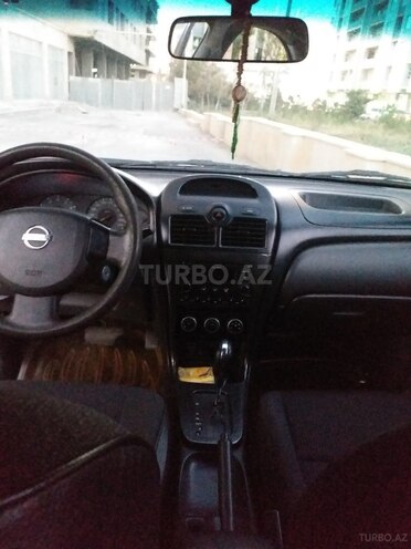 Nissan Sunny 2010, 325,000 km - 1.6 l - Bakı