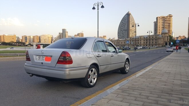 Mercedes C 180 1994, 433,990 km - 1.8 l - Bakı