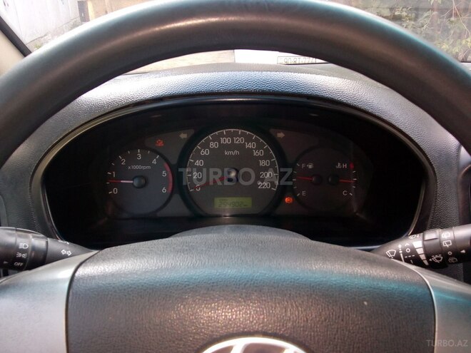 Hyundai H-1 2012, 300,000 km - 2.5 l - Bakı
