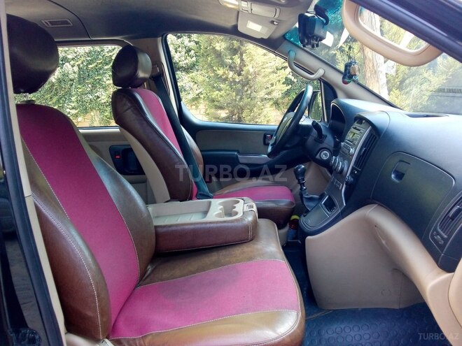 Hyundai H-1 2012, 300,000 km - 2.5 l - Bakı