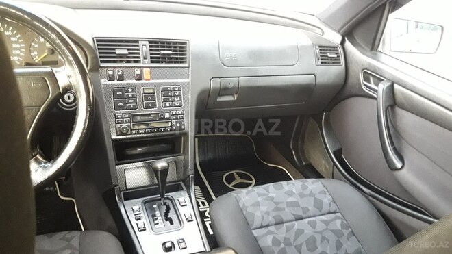 Mercedes C 220 1995, 383,000 km - 2.2 l - Bakı