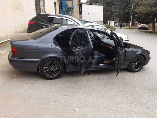BMW 528 1997, 326,000 km - 2.8 l - Bakı