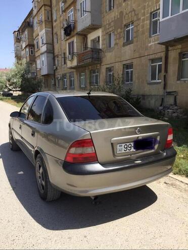 Opel Vectra 1996, 400,000 km - 1.6 л - Bakı
