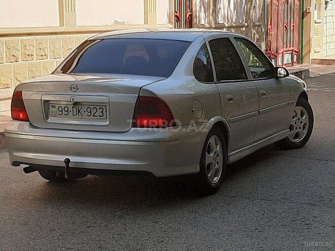 Opel Vectra 1999, 350,000 km - 1.8 l - Bakı