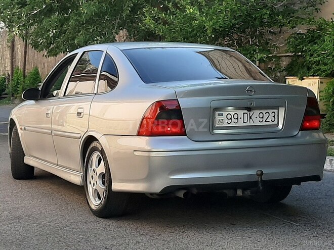 Opel Vectra 1999, 350,000 km - 1.8 l - Bakı