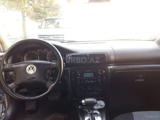 Volkswagen Passat 2002, 251,000 km - 1.8 л - Bakı