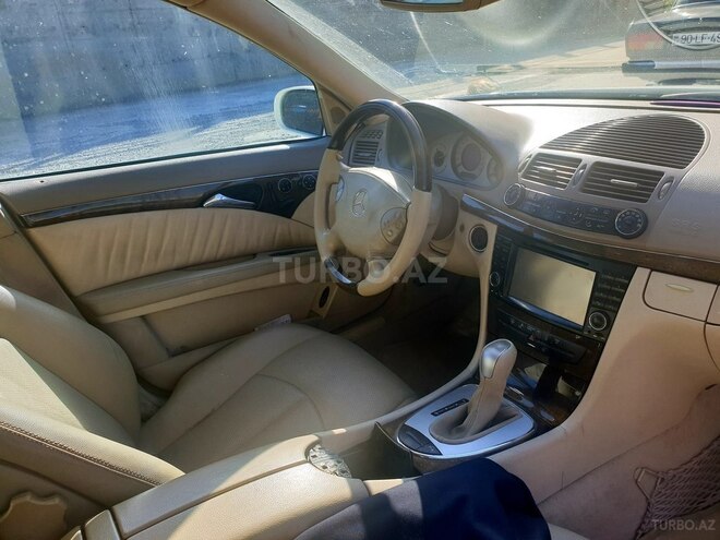 Mercedes E 240 2003, 186,500 km - 2.6 l - Bakı