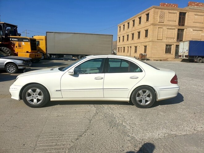 Mercedes E 240 2003, 186,500 km - 2.6 l - Bakı